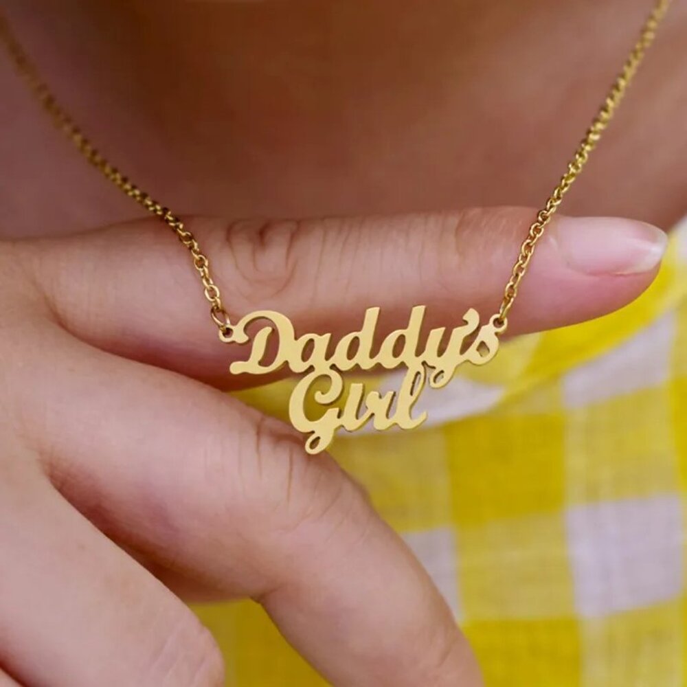 Gold - "Daddy's Girl" Lovely Pendant Necklace - Cute for Girls, Woman,‎ Gift